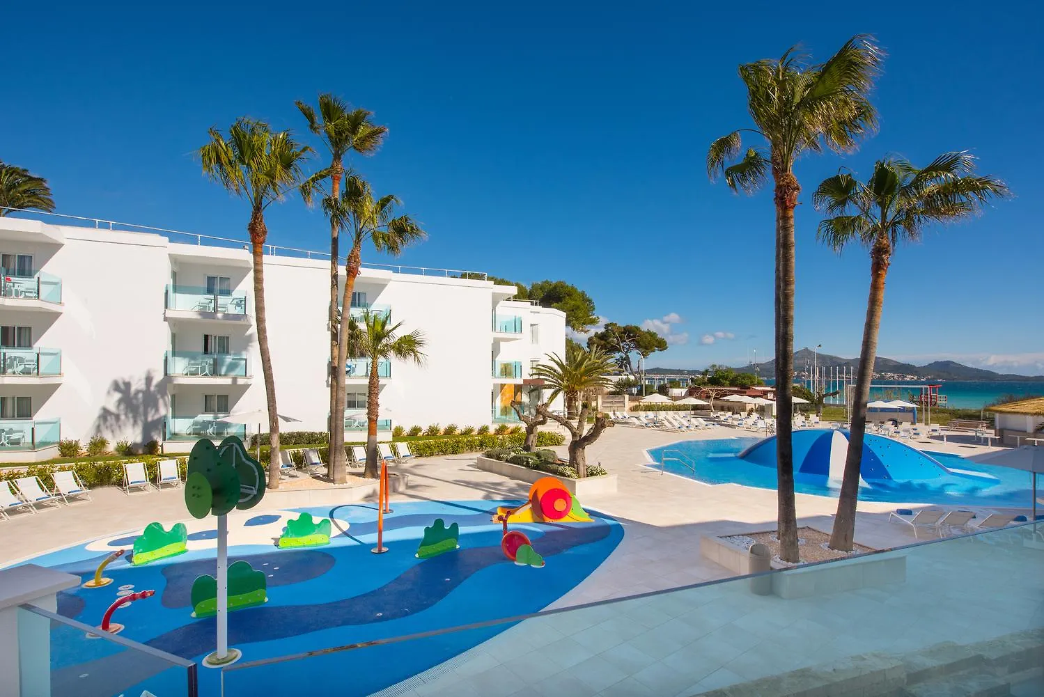 **** Hotel Iberostar Waves Playa De Muro Playa de Muro  Spain